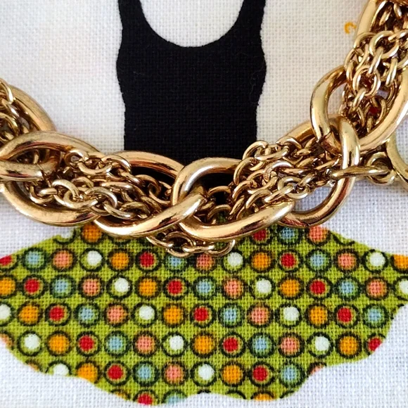 Guess Gold-Tone Romantic Charm Bracelet - Picture 3 of 10